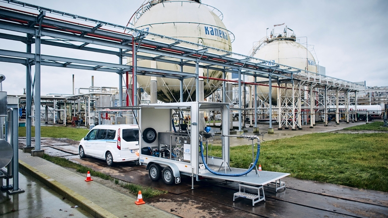 Un appareil mobile d'étalonnage du débit en route vers l'usine du client.