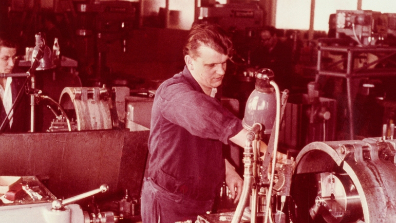 1965 : Endress+Hauser dévoile son premier débitmètre.