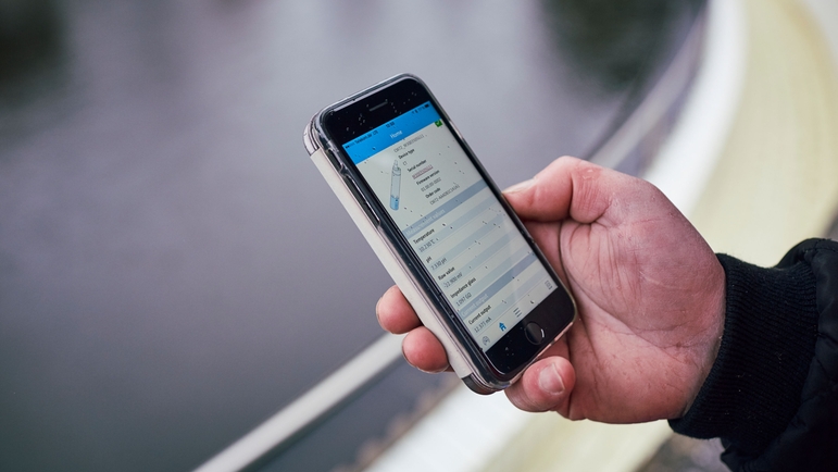 La configuration et le diagnostic peuvent être réalisés simplement à partir de votre tablette ou smartphone. La configuration et le diagnostic peuvent être réalisés simplement à partir de votre tablette ou smartphone.