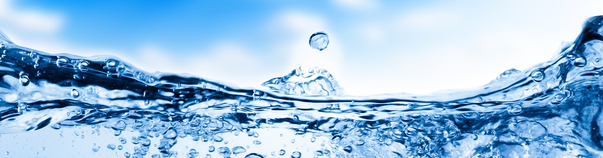Une eau potable claire et purifiée
