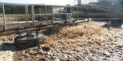 Sonde de réservoir d'eaux usées entartrée - Hunyvers