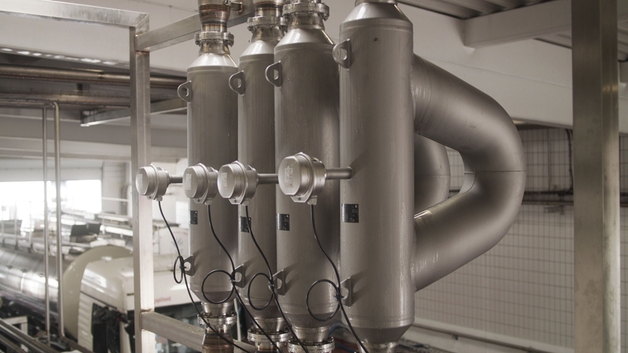Raw milk reception in a dairy plant