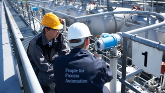 Tank gauging dans une usine chimique